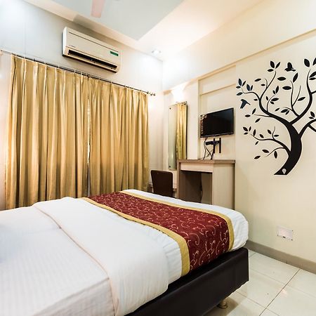 Oyo 1781 Hotel Panchratna Panvel Ngoại thất bức ảnh