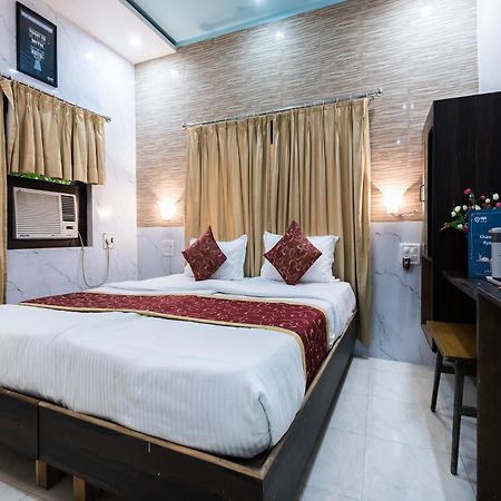 Oyo 1781 Hotel Panchratna Panvel Ngoại thất bức ảnh