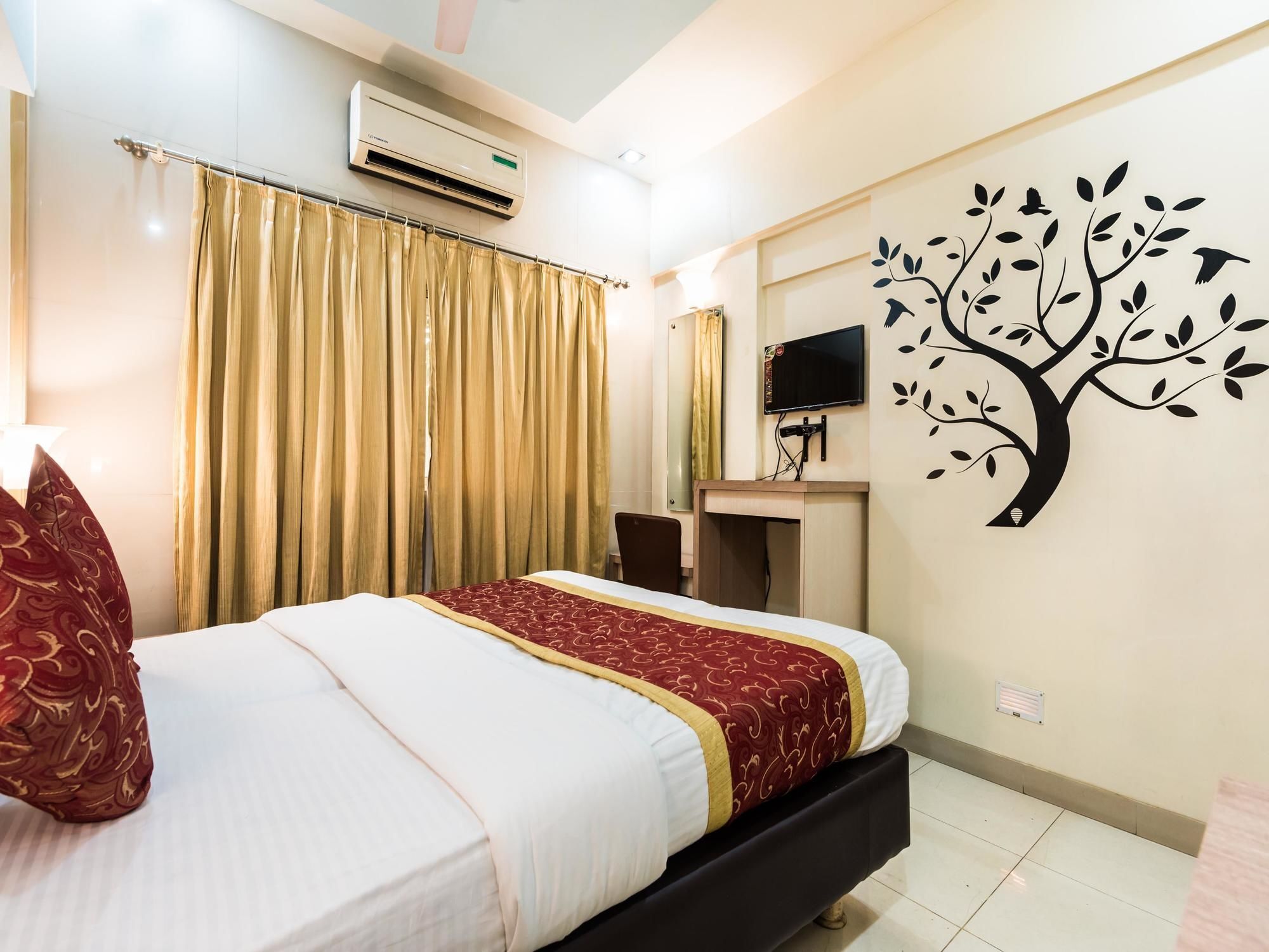 Oyo 1781 Hotel Panchratna Panvel Ngoại thất bức ảnh