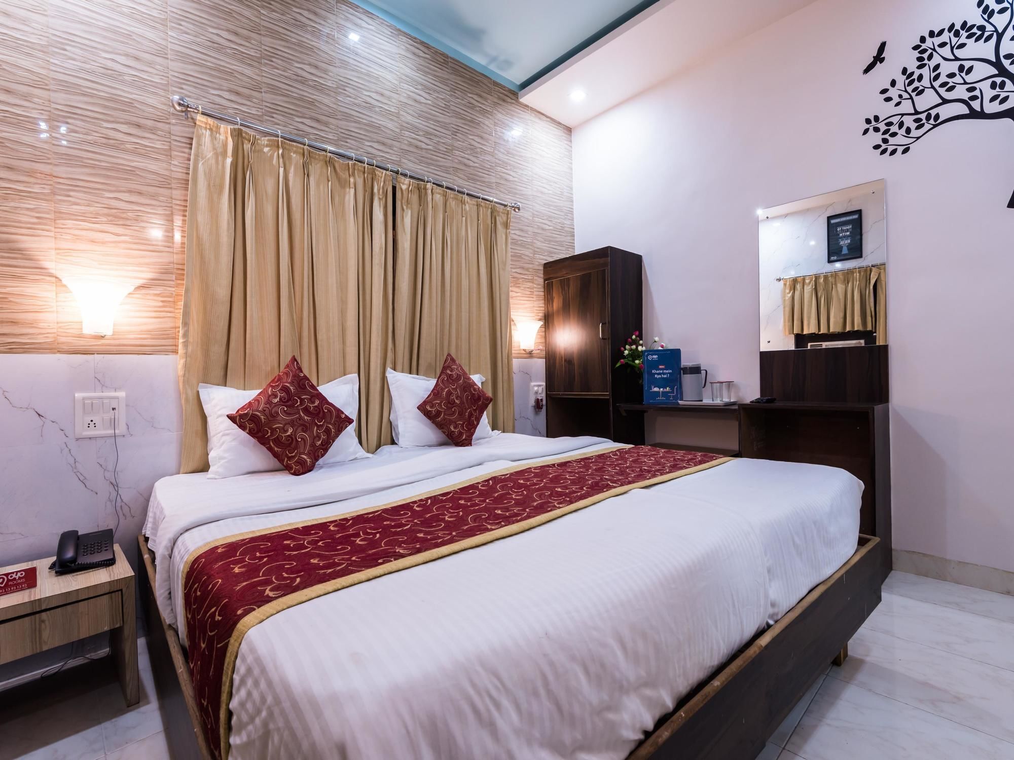 Oyo 1781 Hotel Panchratna Panvel Ngoại thất bức ảnh